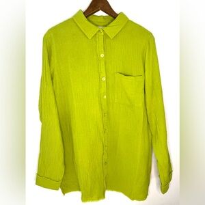 Belle by Kim Gravel Lime Green Shirt 100% Cotton Size Medium Gauzy Raw Edge